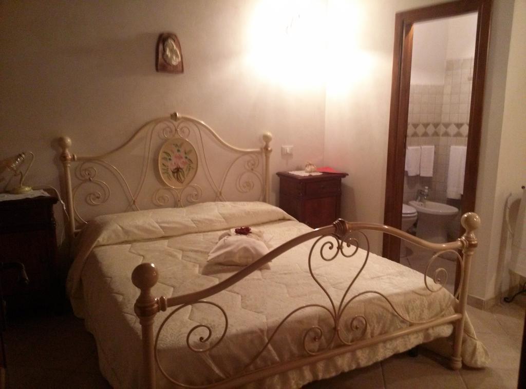 B&B La Casetta Sul Lago Colle di Tora Exterior photo